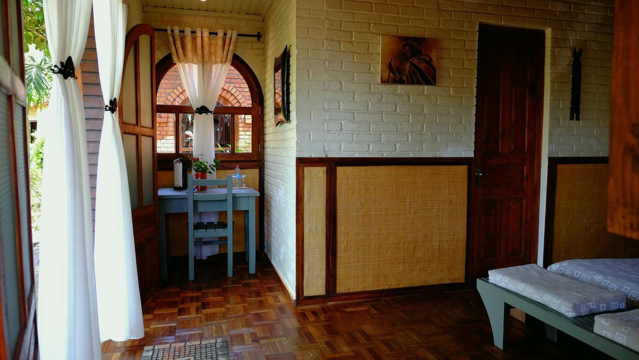 Eco Lodge Les Chambres Du Voyageur أنتسيرابي المظهر الخارجي الصورة