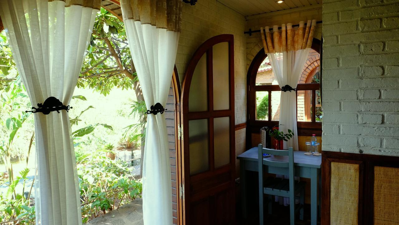 Eco Lodge Les Chambres Du Voyageur أنتسيرابي المظهر الخارجي الصورة