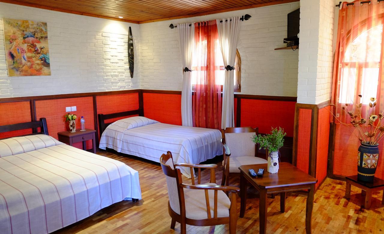 Eco Lodge Les Chambres Du Voyageur أنتسيرابي المظهر الخارجي الصورة